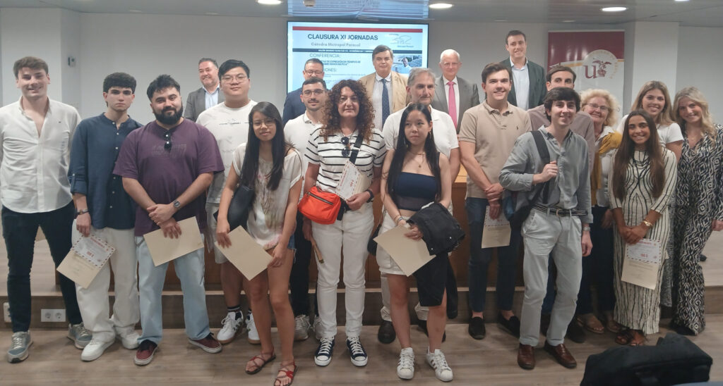 Llegada de la Cátedra a Ítaca: reconocimiento al talento y compromiso universitario y democrático